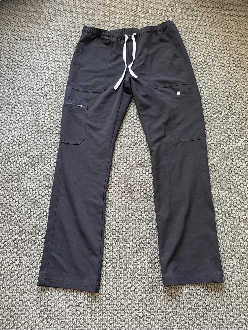 Men’s Figs Black Cairo Straight-Leg Scrub Pants